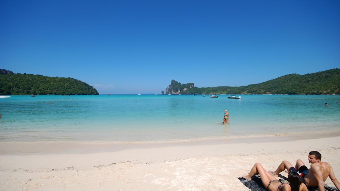 皮皮海滨度假村