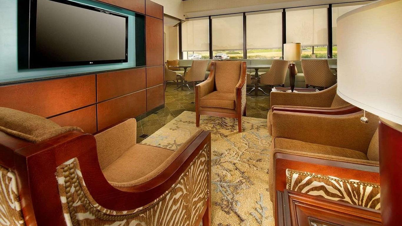 Drury Inn & Suites Jackson - 里奇兰