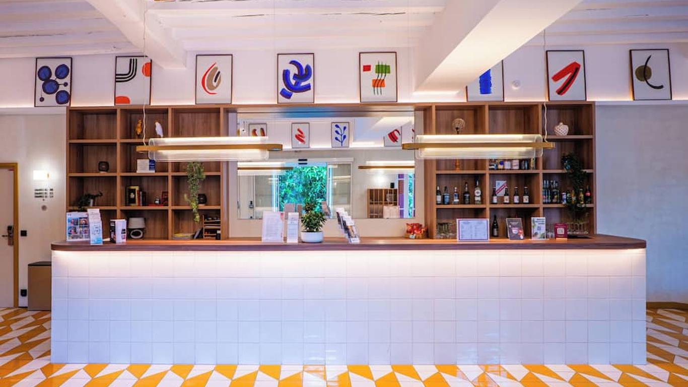 圣让格兰德英式酒店