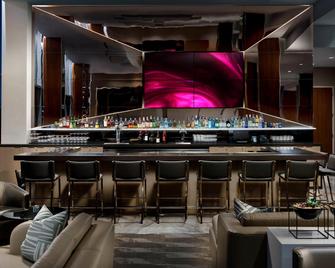 旧金山机场/牡蛎角海滨万豪AC酒店 - 南旧金山 - 酒吧