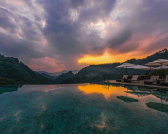 五号山谷 - 张家界 - 游泳池