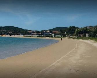 马蹄海滩旅馆 - 布希奥斯 - 海滩