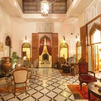 卡巴莱歌舞表演摩洛哥传统庭院旅馆
