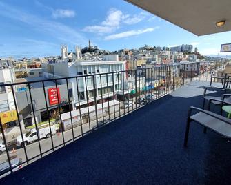 皇家太平洋汽车旅馆 - 旧金山 - 阳台