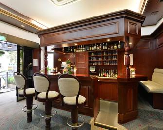 科隆帝国酒店 - 科隆 - 酒吧