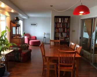Harbourview House - Gimli, Manitoba, Canada - 吉姆利 - 餐厅