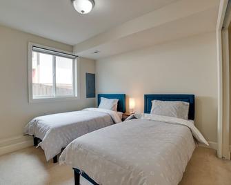 Airy Seattle Apartment about 7 Mi to Downtown! - 西雅图 - 睡房