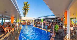 岛民酒店 - 拉罗汤加岛 - 游泳池