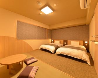 多美迎高松中央公园前酒店 - 高松市 - 睡房
