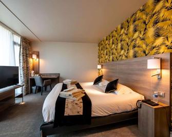Brit Hotel Eden Spa 洪弗勒 - 翁弗勒尔 - 睡房