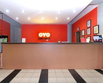 OYO 752 哥打巴鲁里迪尔酒店 - 哥打巴鲁 - 柜台