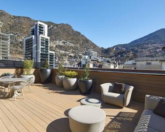 Hotel Mim Andorra（mim安道尔酒店） - Les Escaldes - 阳台