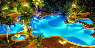 卡米诺里尔酒店 - 圣克鲁斯 - 游泳池