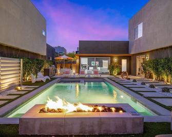 Spectacular Home In The Morrison W- Private Pool - 棕榈泉 - 游泳池