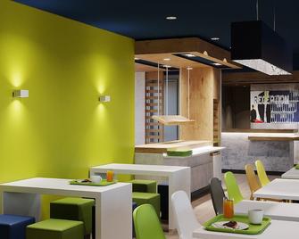 普瓦捷北未来影视城宜必思快捷酒店 - 沙斯讷伊迪普瓦图 - 餐馆