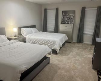 The Muirwood Lux sleeps 10 - 默夫里斯伯勒 - 睡房