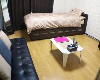 自行车和wifi免费的204号房 - 京都 - 客厅