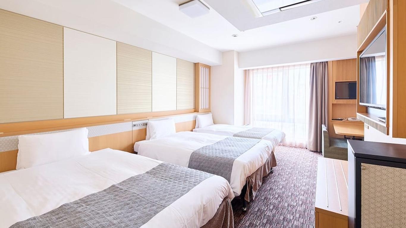 京都五条坎帕纳船舶酒店
