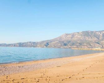 Hospitality in Mythical and Historical Peloponnese1 - 科林斯 - 海滩
