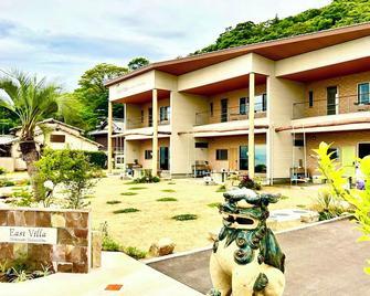 East Villa Shimanami Mukaishima seafront - 尾道市 - 建筑