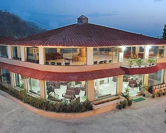 Ganga Beach Resort - 瑞诗凯诗 - 建筑