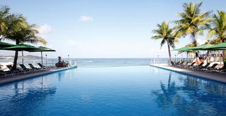 关岛珊瑚礁酒店 - 关岛 - 游泳池