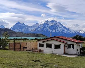 Cabaña Estancia Lazo - 托雷德裴恩国家公园 - 建筑