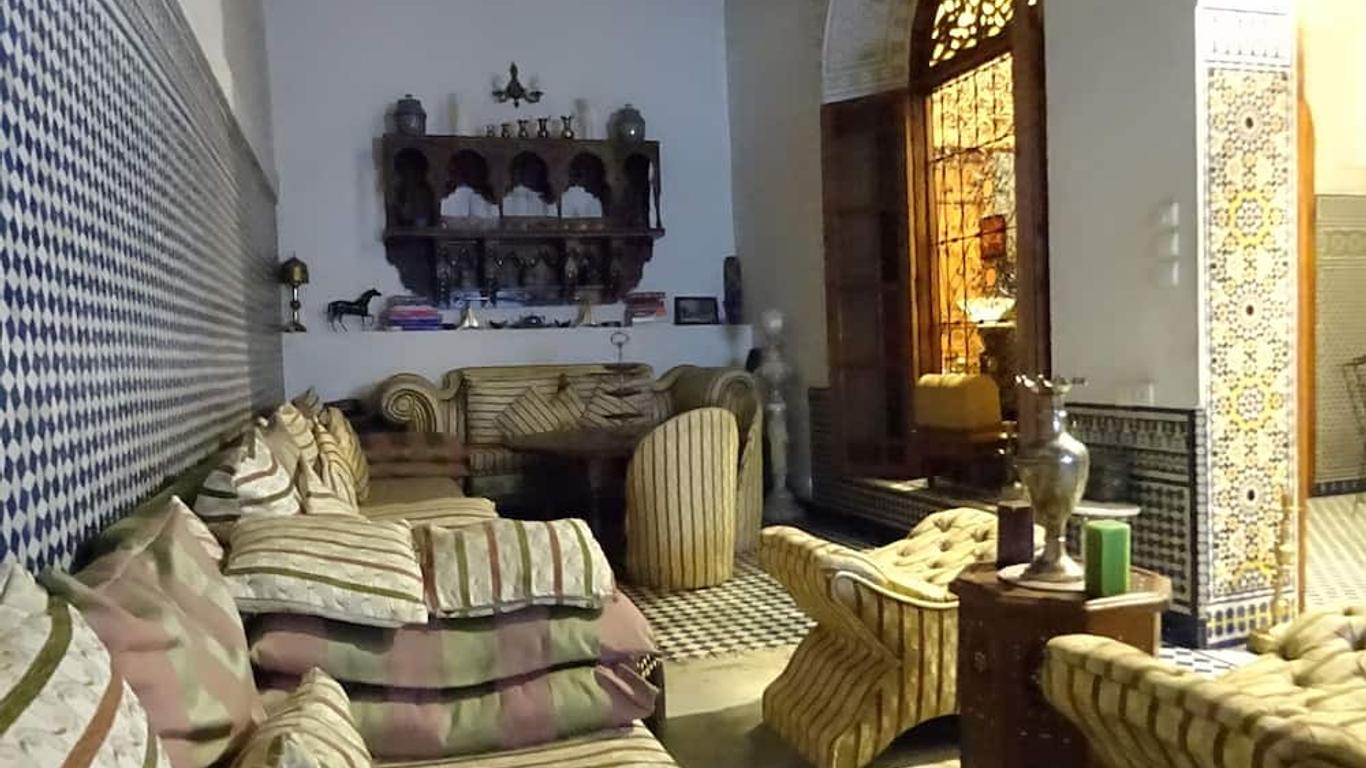 达阿尔萨法迪摩洛哥传统庭院住宅