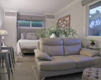 Cottage On The Greens - Studio - 波韦 - 客厅