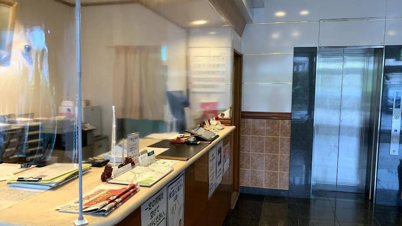 皇冠大冲绳酒店