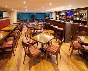 埃斯特拉琼斯套房酒店 - 波哥大 - 酒吧