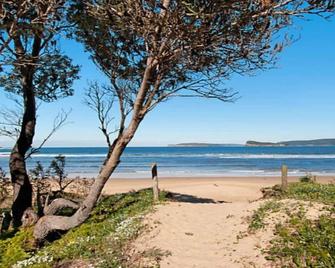 Beachcomber - Waterfront Umina Beach Wifi - 埃塔朗海滩 - 海滩