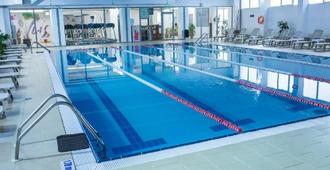 摩尔多瓦酒店 - 雅西 - 游泳池