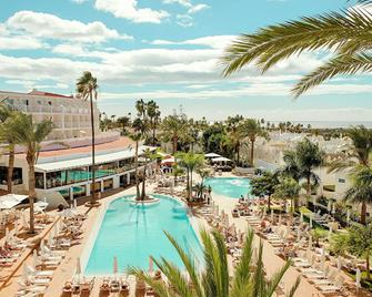 棕榈海滩大西洋景观套房与水疗中心 - 马斯帕洛马斯 - 游泳池