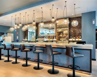 Premier Inn Darmstadt City Centre - 达姆施塔特 - 酒吧