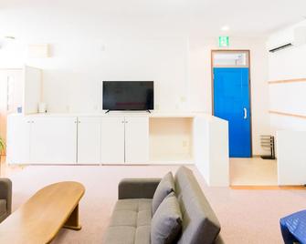 Guest House Blue Doors - Vacation Stay 73130v - 山形市 - 客厅