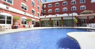 Hotel Seminole - 馬拿瓜 - 游泳池