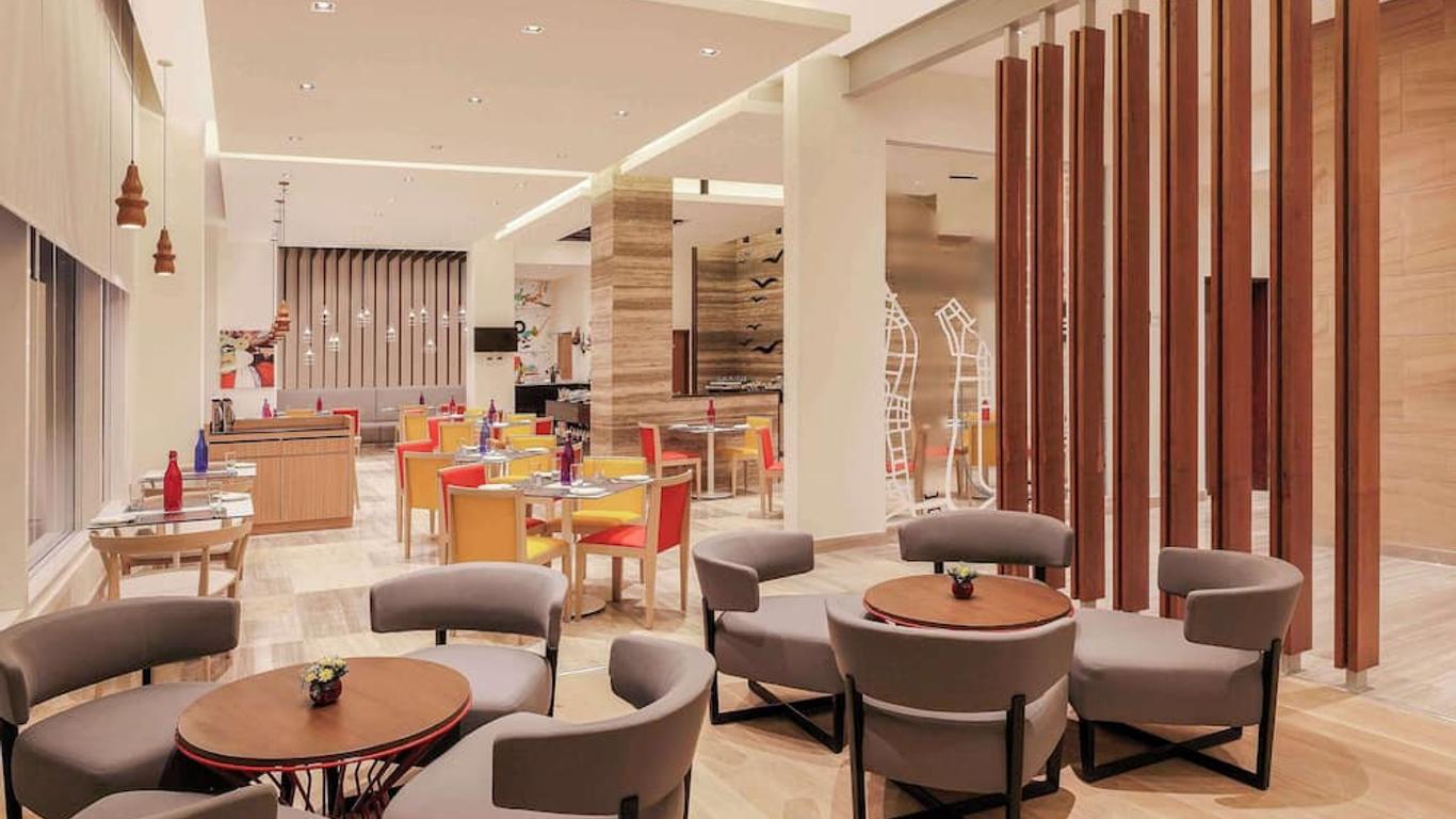 高知市中心宜必思酒店