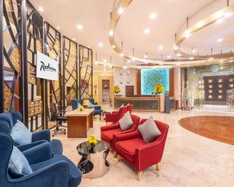 古尔冈松纳路市中心丽笙酒店 - 古尔冈 - 大厅