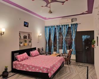 Vice Versa Homestay - 斋浦尔 - 睡房