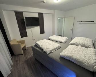 Möblierte City Wohnung Dortmund Viel Platz & exzellente Lage - 多特蒙德 - 睡房
