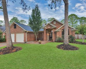 Cheerful Home In Clear Lake Minutes From Jsc/Nasa - 韦伯斯特 - 建筑