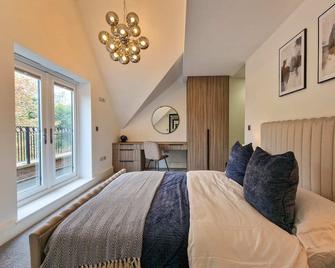 Luxury 5 Didsbury Family Home - 曼彻斯特 - 睡房