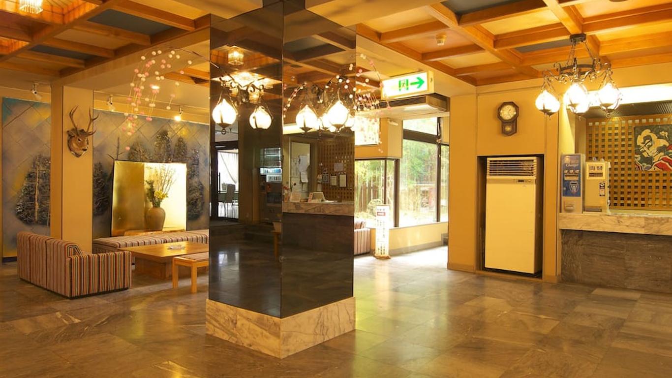 日光绿荫酒店怀家风和里