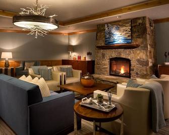 Ritz-Carlton Luxury, 1BD King Suite, Ski In/Out, The Mountains are Calling - 埃文 - 休息厅