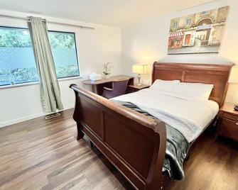 Spacious Master; Private Bathroom; Walk 2 Bus; Ac - 柯克兰 - 睡房