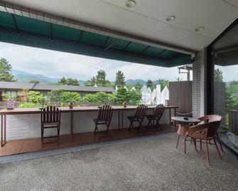 岚山经济型酒店 - 京都 - 露台