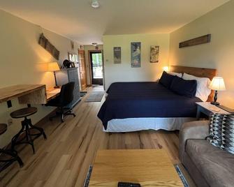 Stunning updated studio located in the heart of the White Mountains. - Woodstock - 睡房