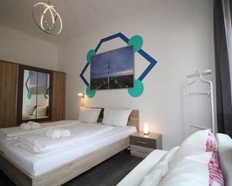 8 rooms, up to 19 persons, luxuriously furnished, \'Iris8\' - 柏林 - 睡房