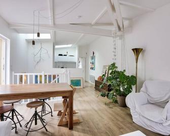Le Contemporain - Terrace & Near Montmartre - 巴黎 - 餐厅